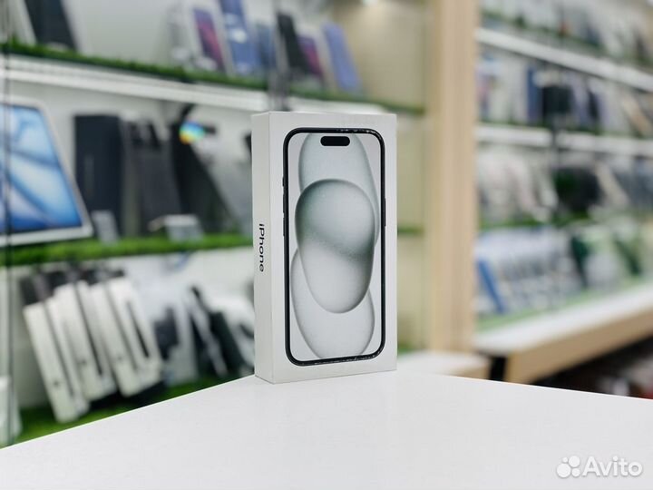 iPhone 15, 128 ГБ