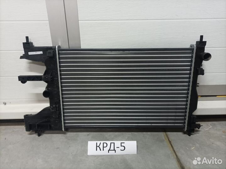 Радиатор на Шевроле Круз