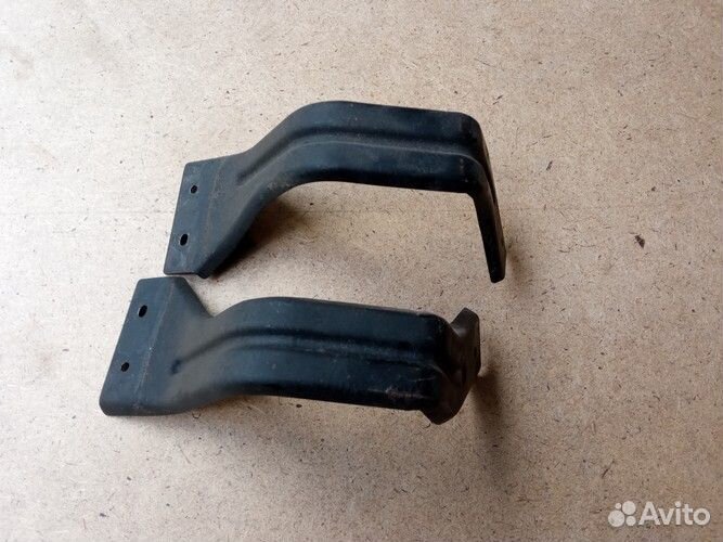 Кронштейн крепления бампера заднего Geely Coolray