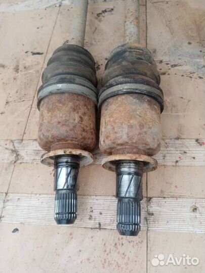 Полуось задняя Subaru Forester (SF) рест. 2001