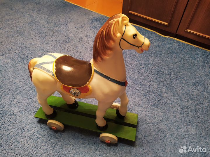 Советская игрушка лошадка