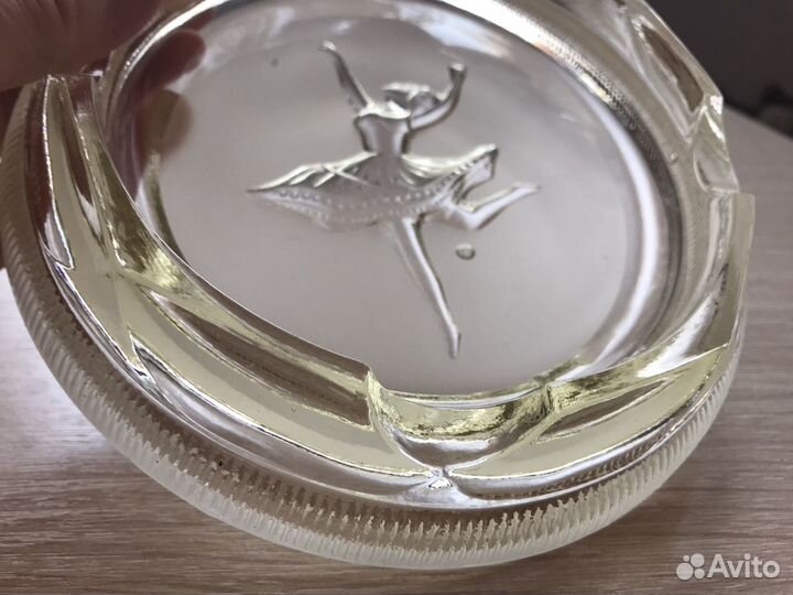 Хрустальная пепельница-Балерина