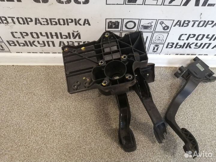 Педальный узел для Fiat Doblo