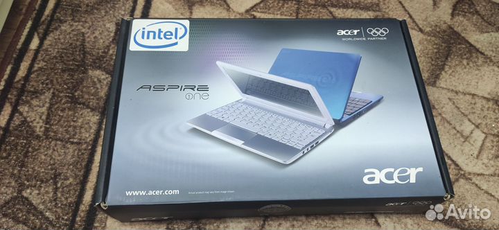 Нетбук acer aspire one