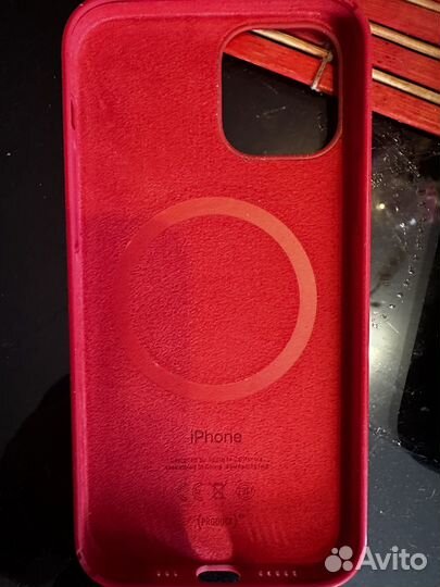 Чехол на iPhone 12