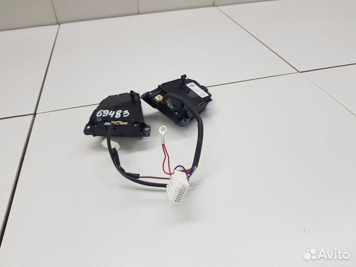 Блок кнопок на руль (Chery Tiggo 4)