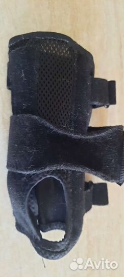 Бандаж на лучезапястный сустав