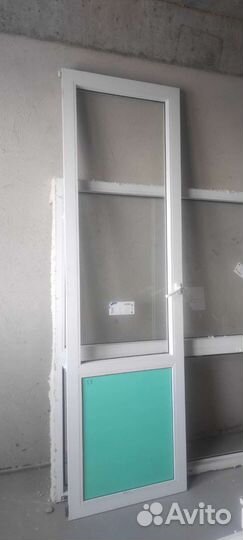 Дверь пластиковая
