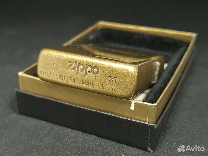 Зажигалка Zippo - Chesterfield