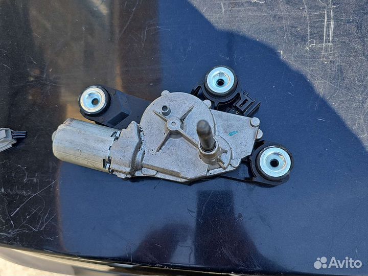 Моторчик заднего дворника ford focus 2 2005-2011