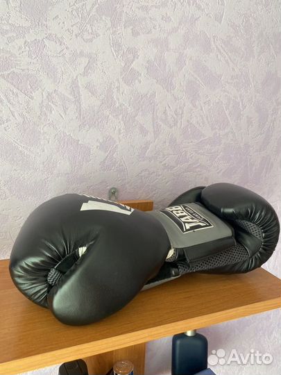 Боксерские перчатки Jabb