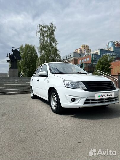 LADA Granta 1.6 МТ, 2015, 111 580 км