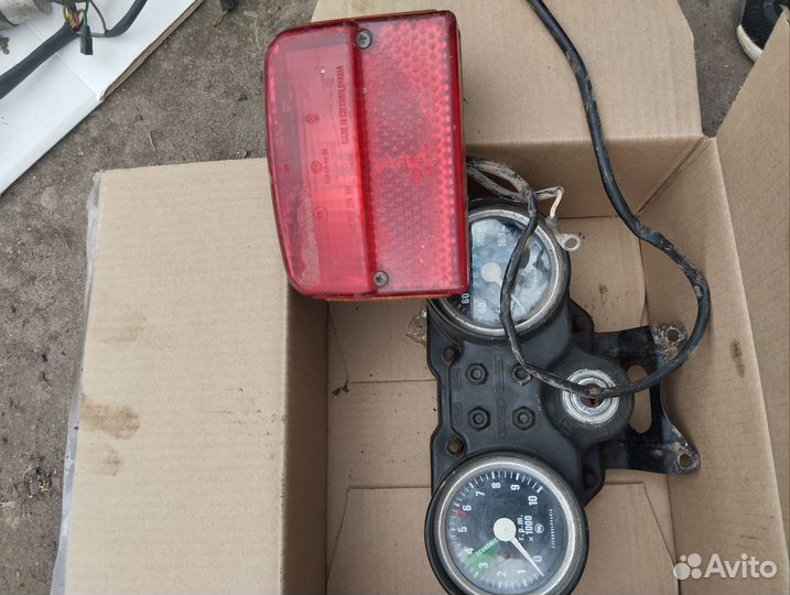 Ява чезет задний фонарь