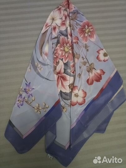 Шарфы платки палантины