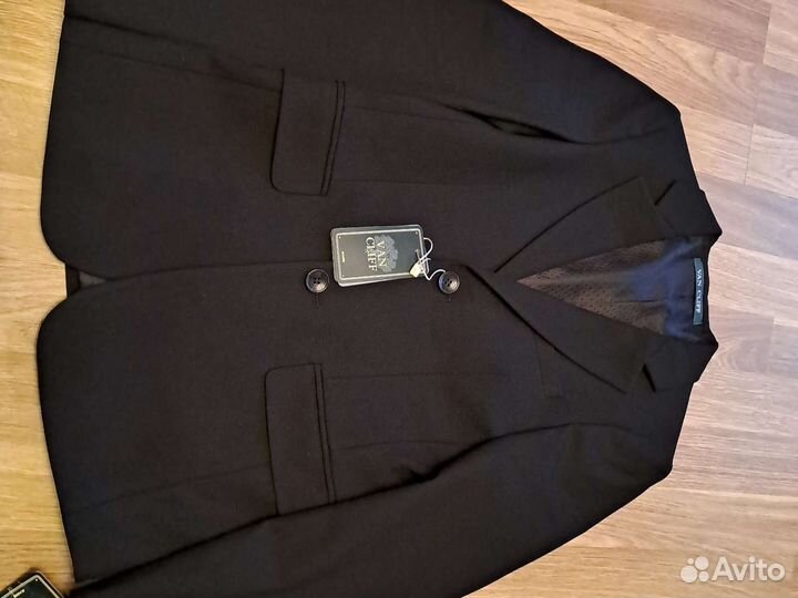 Школьный костюм