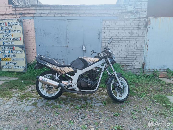 Suzuki GS 500E