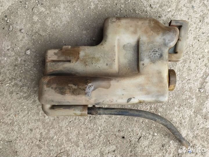 Расширительный бачок Ниссан Санни у10 дизель