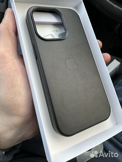 Чехол на iPhone 14 pro