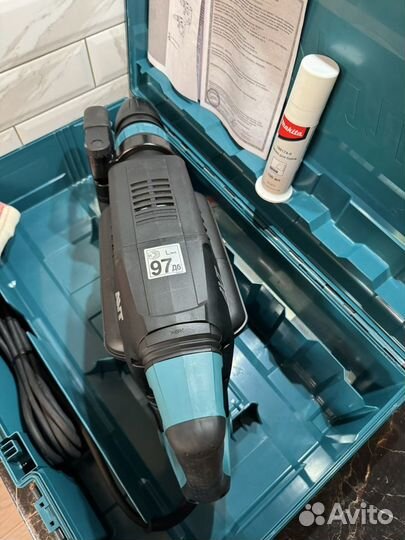 Отбойный молоток makita HM 1213 с