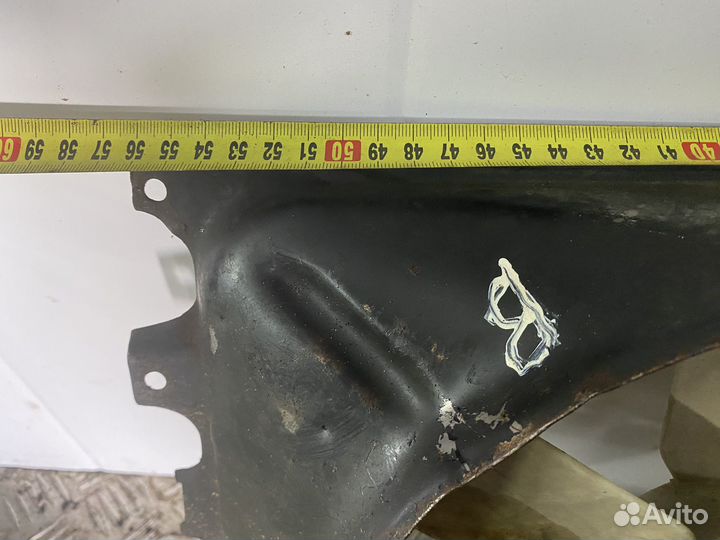 Вентилятор радиатора VW Passat B3 1.8 в сборе