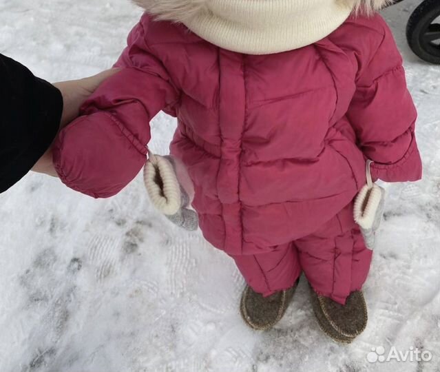 Зимний комбинезон для девочки 74