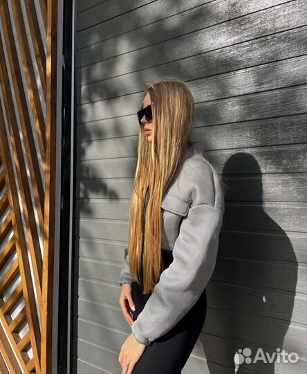 Комбинезон и укороченная ветровка