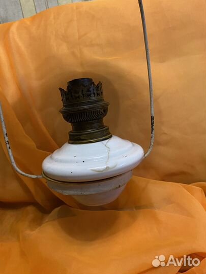 Керосиновая лампа старинная