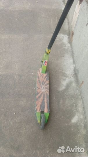 Трюковой самокат