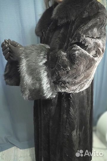 Шуба норковая (шипанная норка) с чёрным песцом