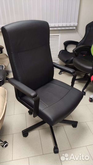 Новые компьютерные кресла