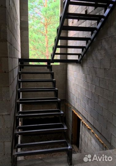 Лестница для дачи