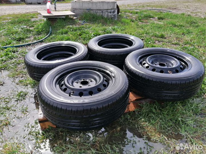 Yokohama BluEarth Ecos ES31 19.5/60 R15