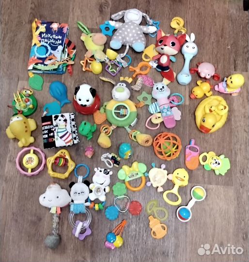 Игрушки погремушки грызунки пакетом от рождения