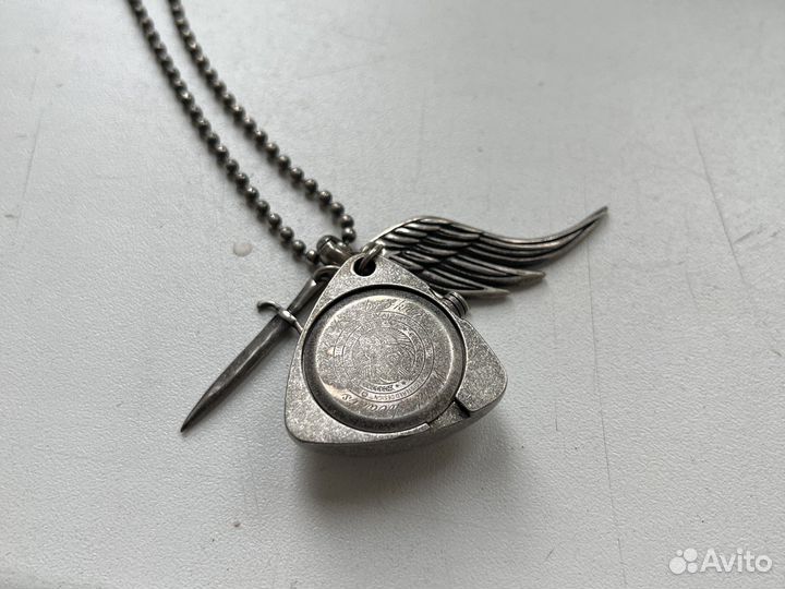 Часы подвеска