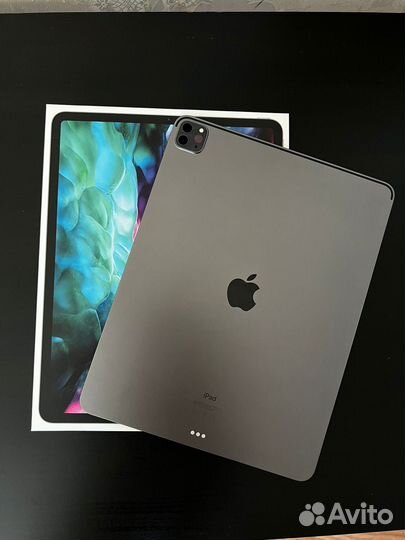 iPad Pro 12.9 (4-го поколения)