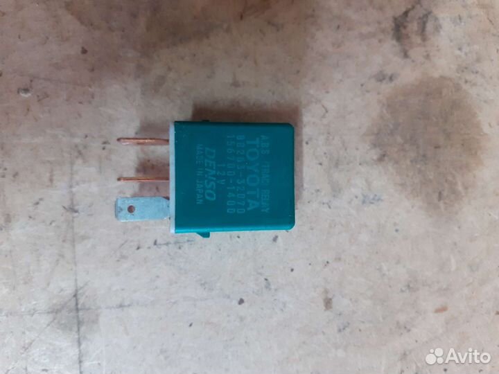 Реле Toyota Mark II JZX110