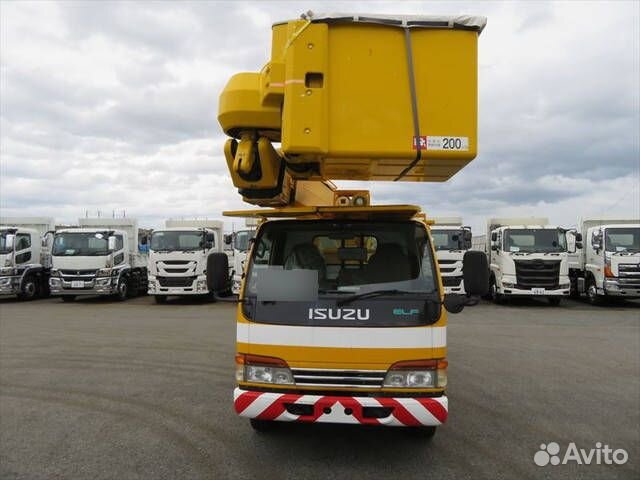 Автовышка Isuzu Elf 15 м