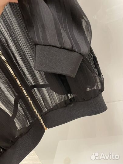 Zara Куртка кофта накидка пиджак блузка новое