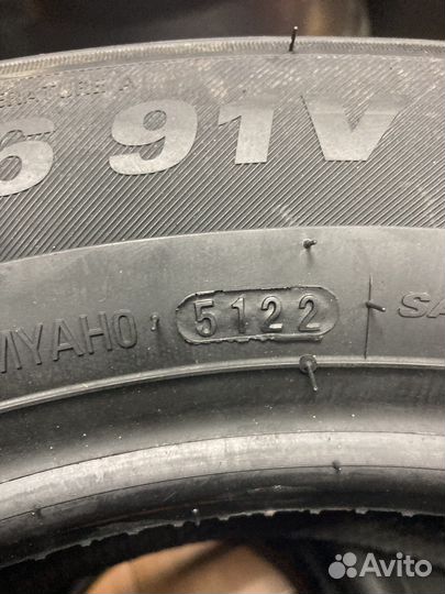Kumho Ecsta HS52 205/55 R16 91V