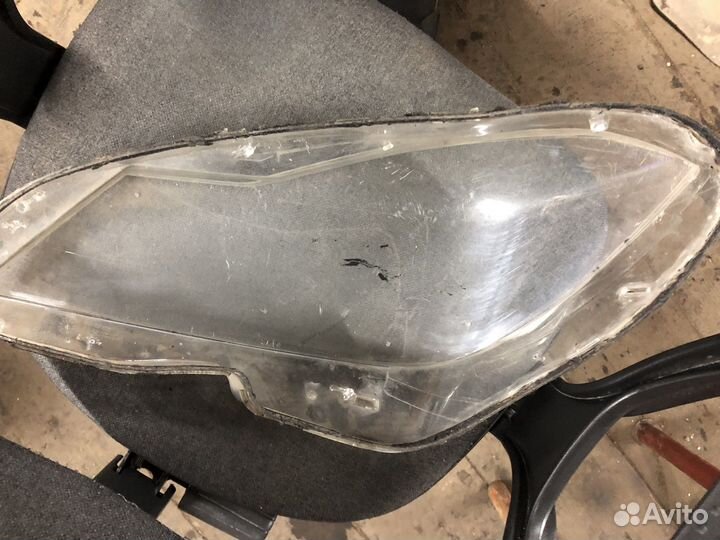 Стекла фар правое -левое Мерседесе w204