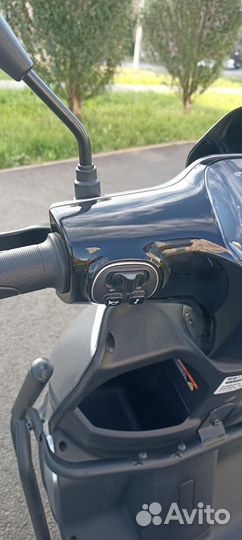 Электросуктер yadea Т-30 D