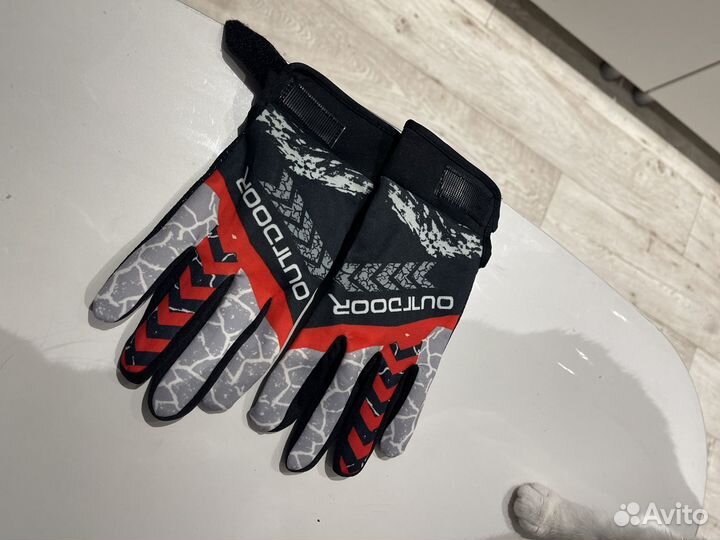 Перчатки спортивные для велосипеда и зимние