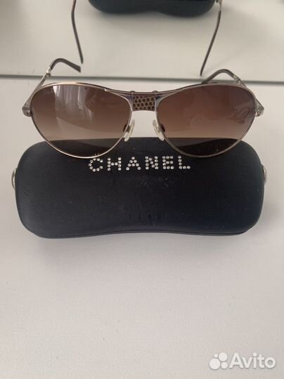 Солнечные очки chanel