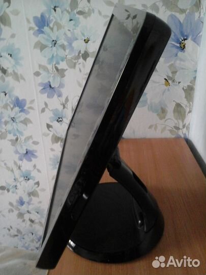 Монитор samsung