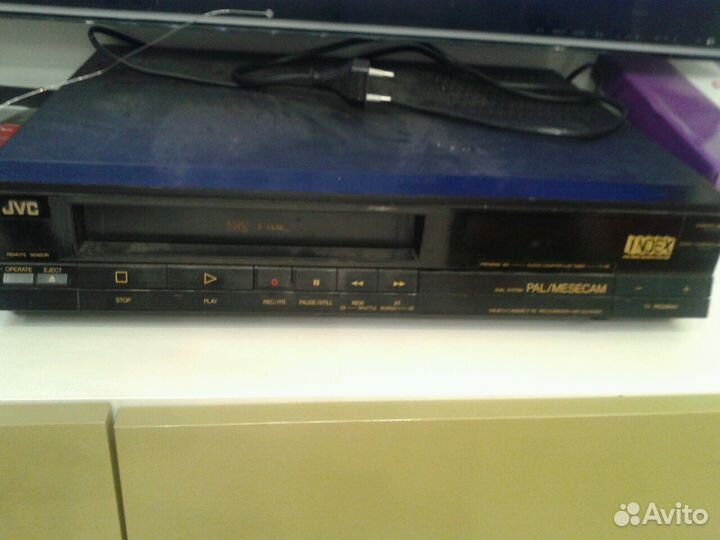 Видеомагнитофон jvc пишущий