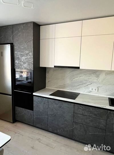 Кухонный гарнитур угловой в потолок на заказ