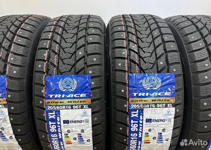 Tri Ace Snow White II 205/60 R16 22T
