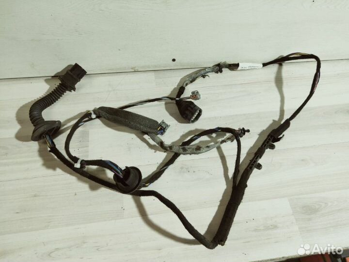 Проводка двери задняя правая Volvo Xc90 D5244T4