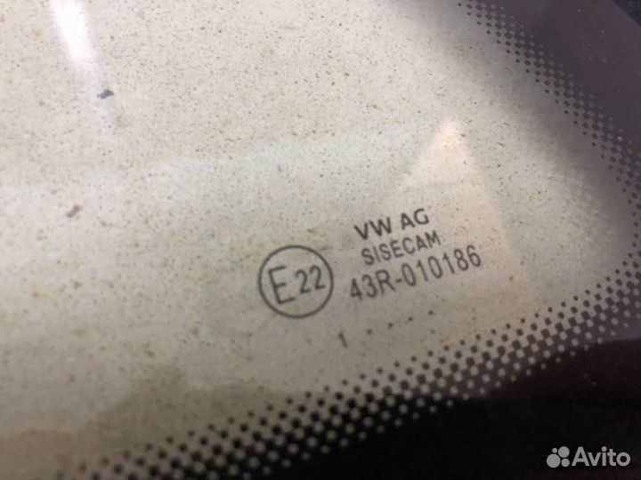 Стекло кузовное глухое левое Volkswagen Taos 2020