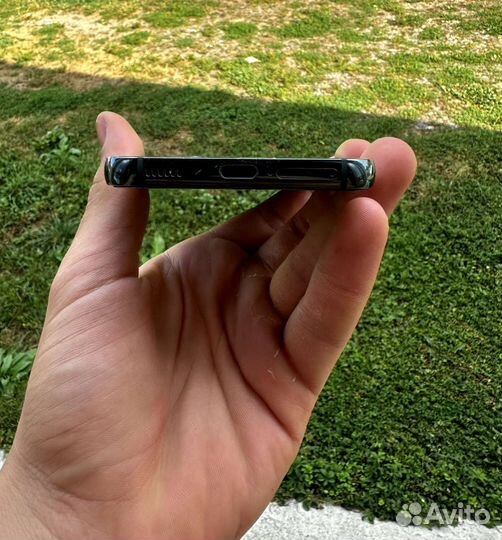 Телефон Samsung s22 snapdragon